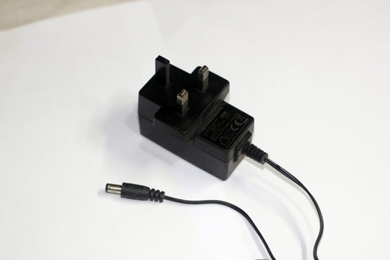 Tenda 9V adapter used